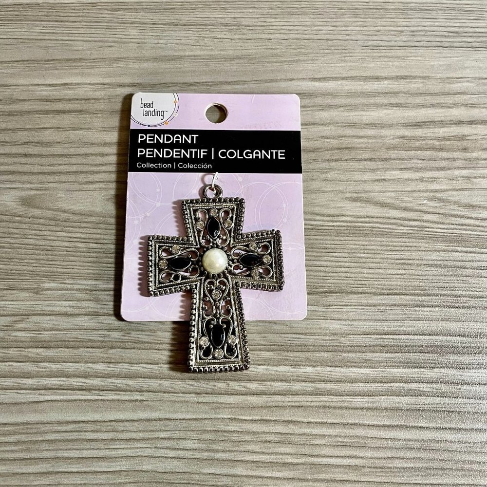 Cross Pendant Bead Landing
